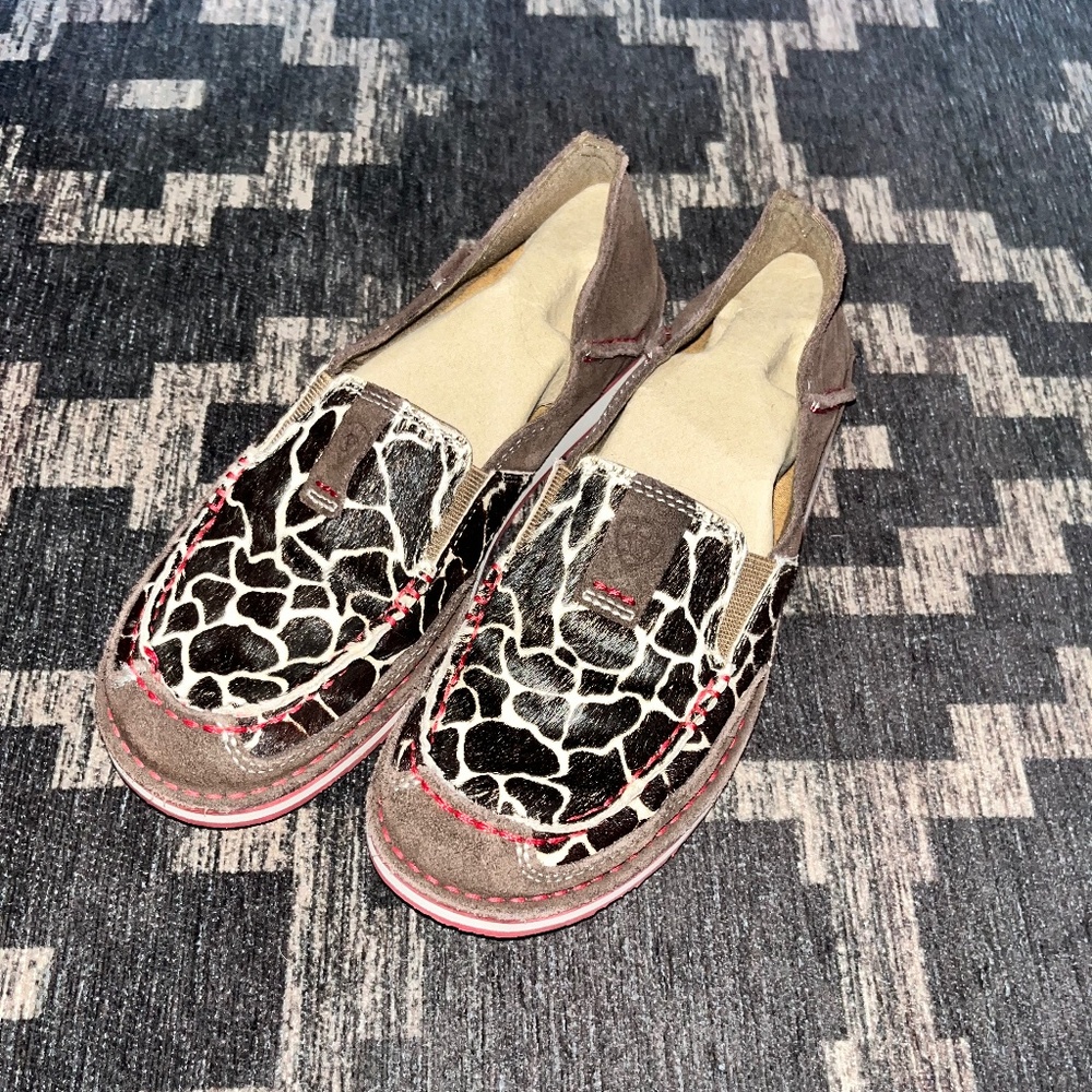 Ariat Animal PrintCruiser Loafer Size 8.5B